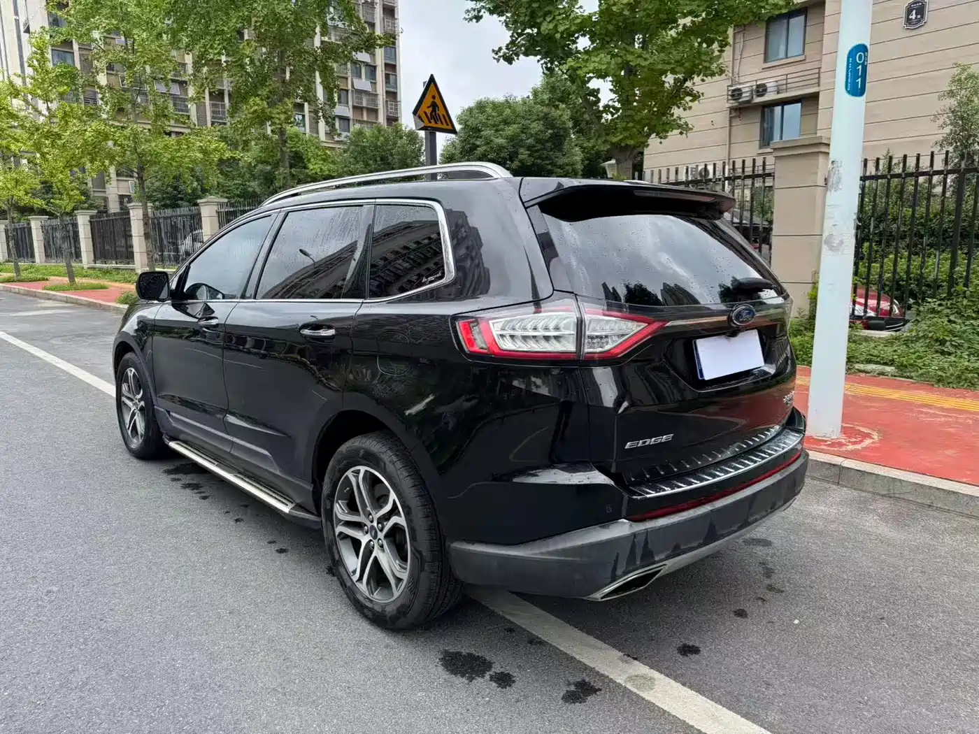Фото 6 - Ford Edge