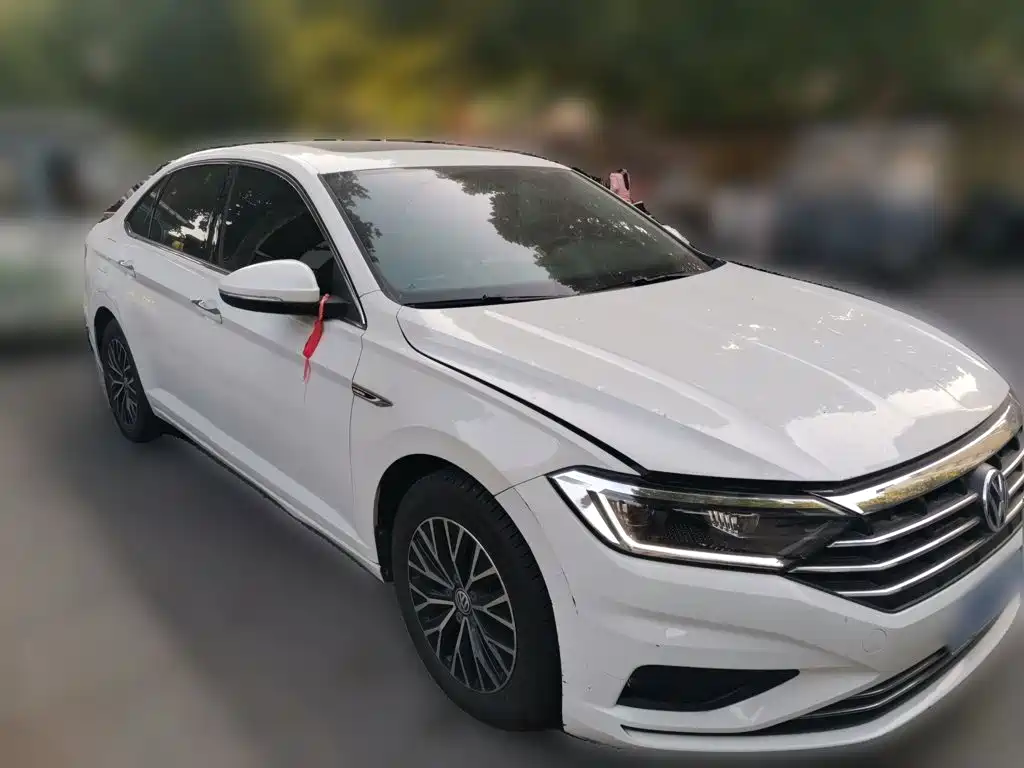 Photo 3 - Volkswagen Sagitar