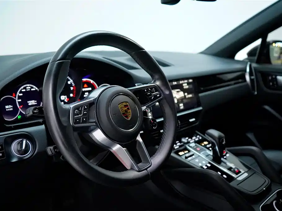 Porsche Cayenne 2019 Cayenne Coupé 3.0T фото 12