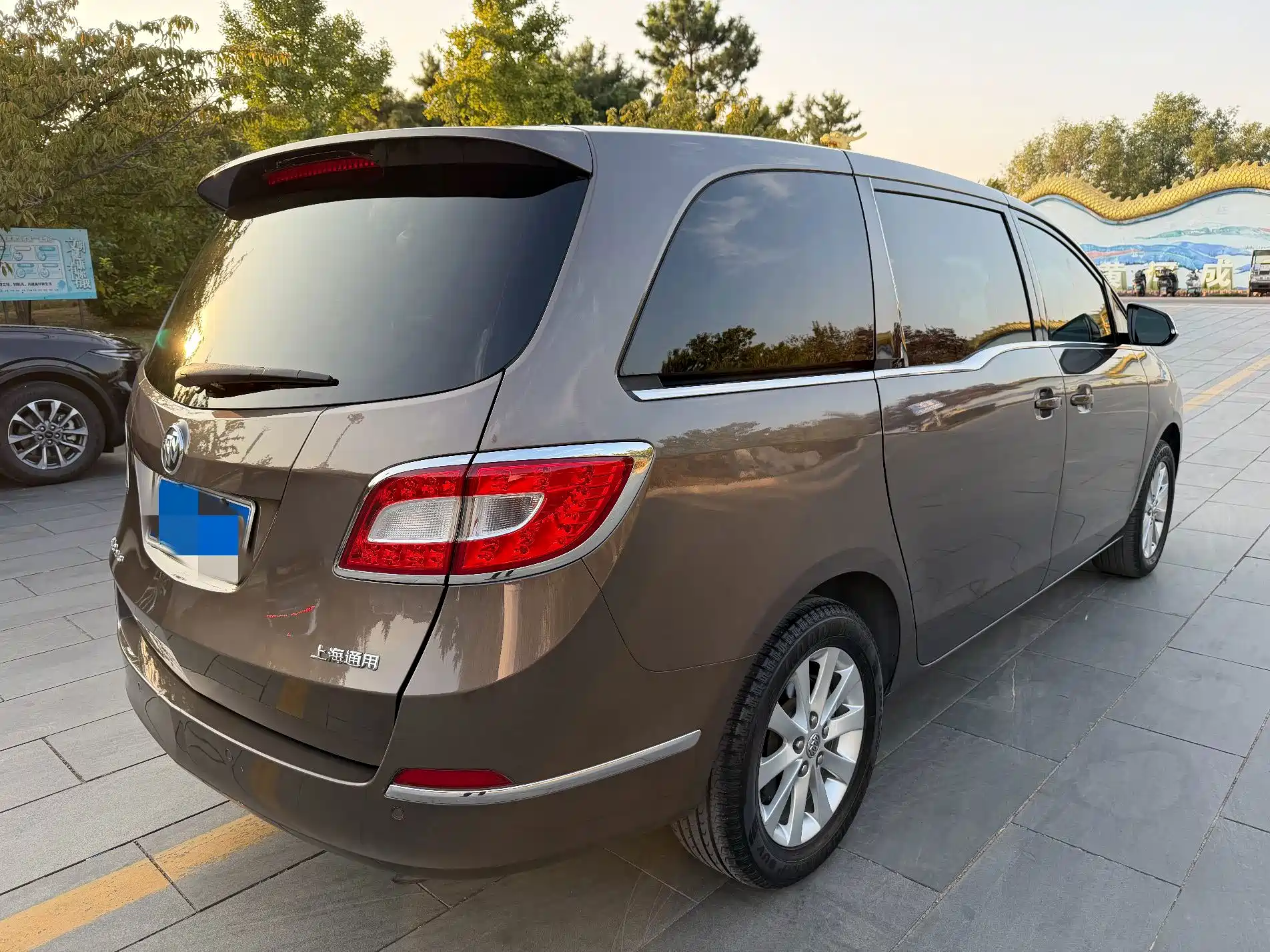 Фото 3 - Buick GL8