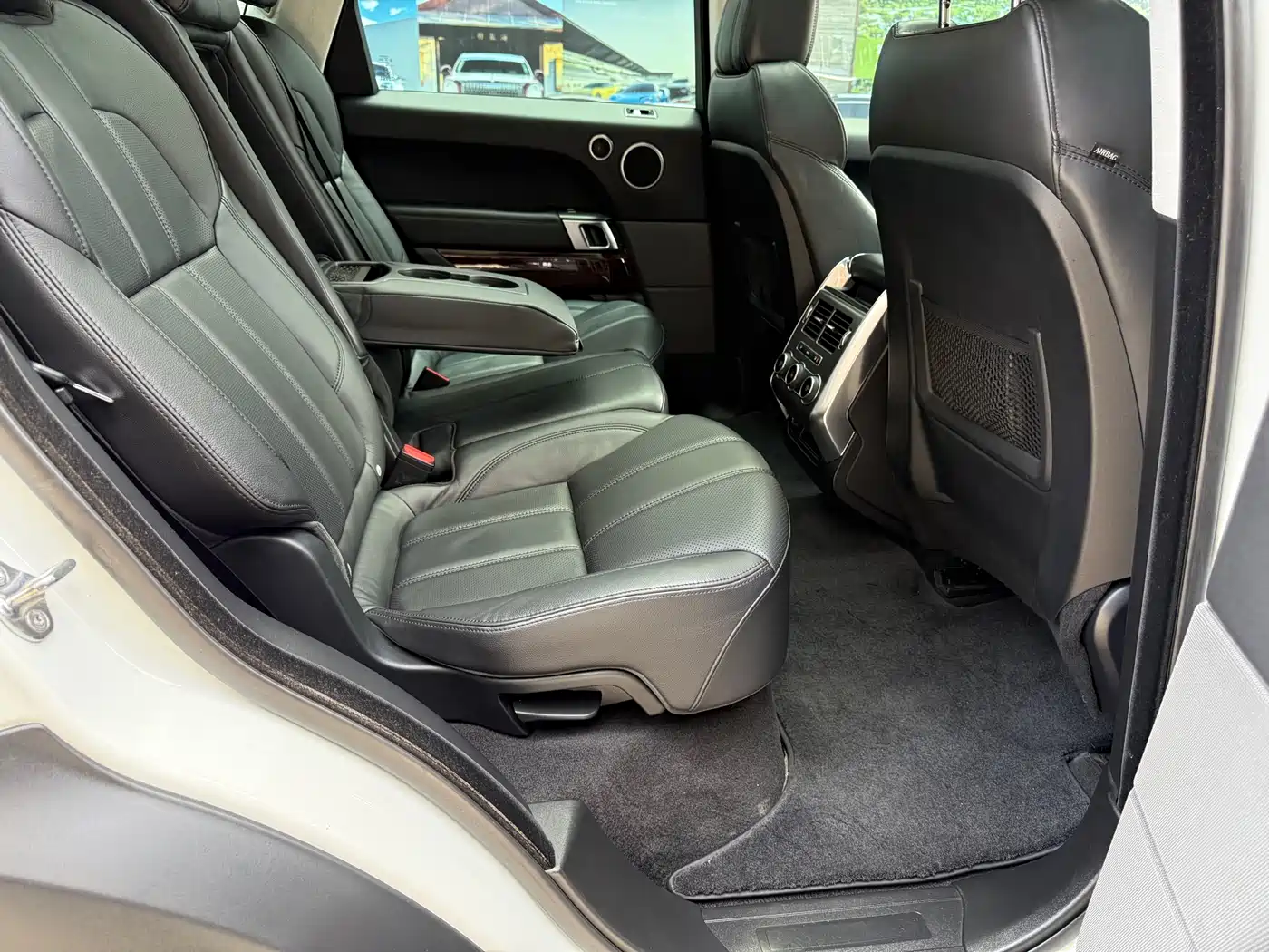 Land Rover Range Rover Sport 2017 3.0 SC V6 SE фото 47
