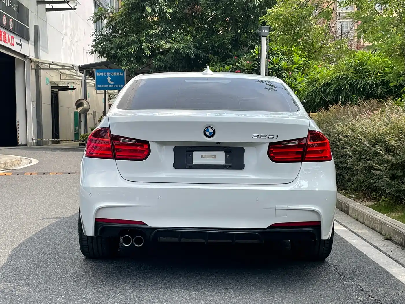 Фото 6 - BMW 3 Series