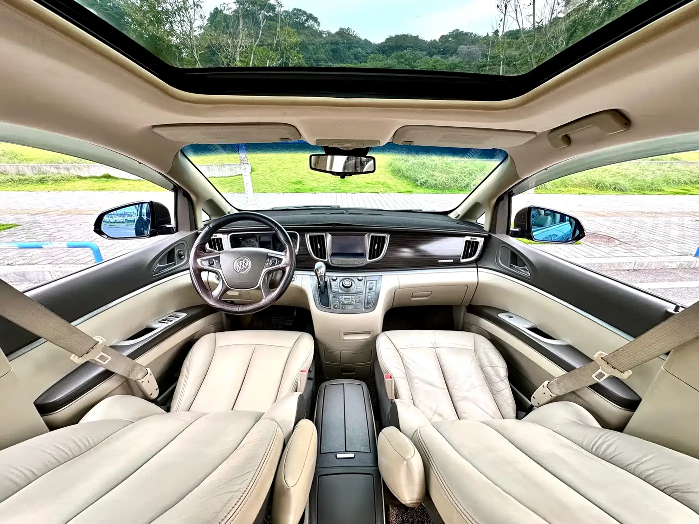 Buick GL8 2011 3.0L GT Luxury Business Elegance Edition фото 38
