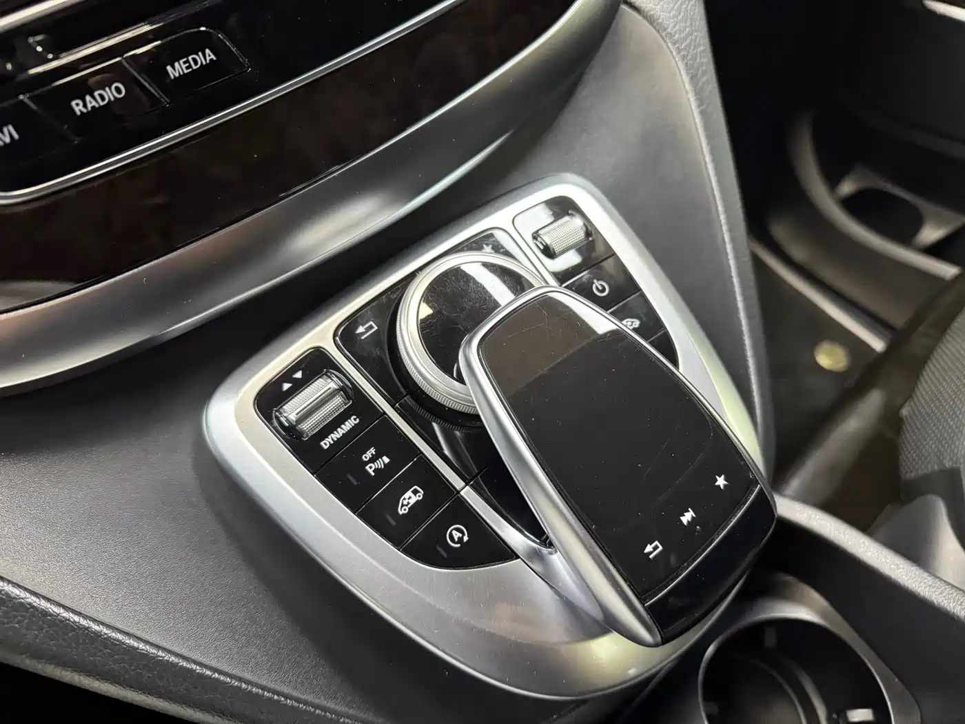 Mercedes-Benz V-Class 2018 V 260 L Premium Long Version China V фото 27