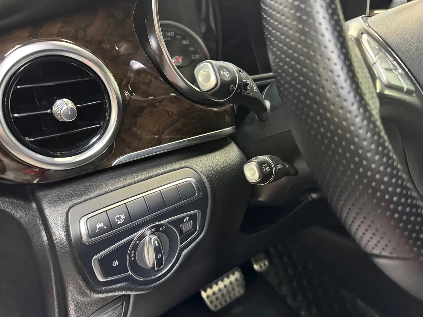 Mercedes-Benz V-Class 2018 V 260 L Premium Long Version China V фото 56