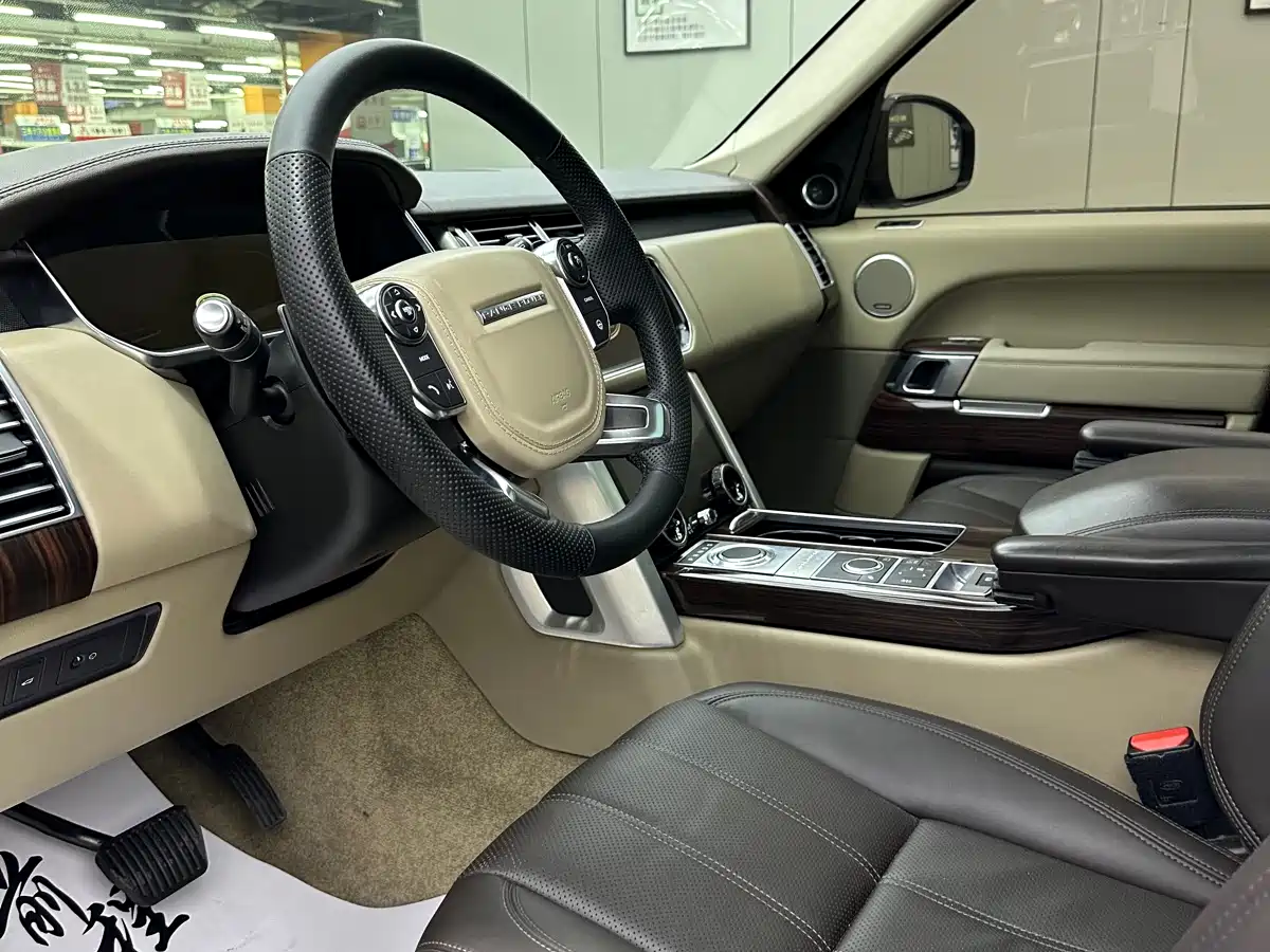 Land Rover Range Rover 2016 3.0 SC V6 Vogue LWB фото 5