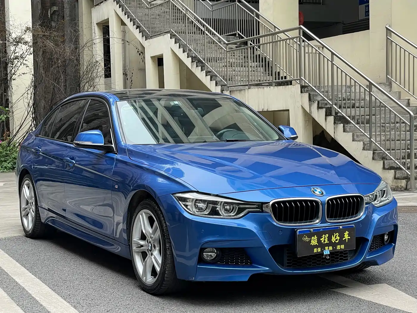 BMW 3 Series 2018 320Li Leading M Sport Package фото 3
