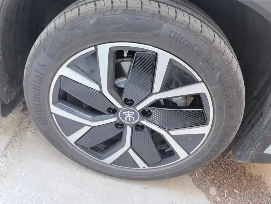 BYD Song L DM-i 2024 160km Excellence фото 6