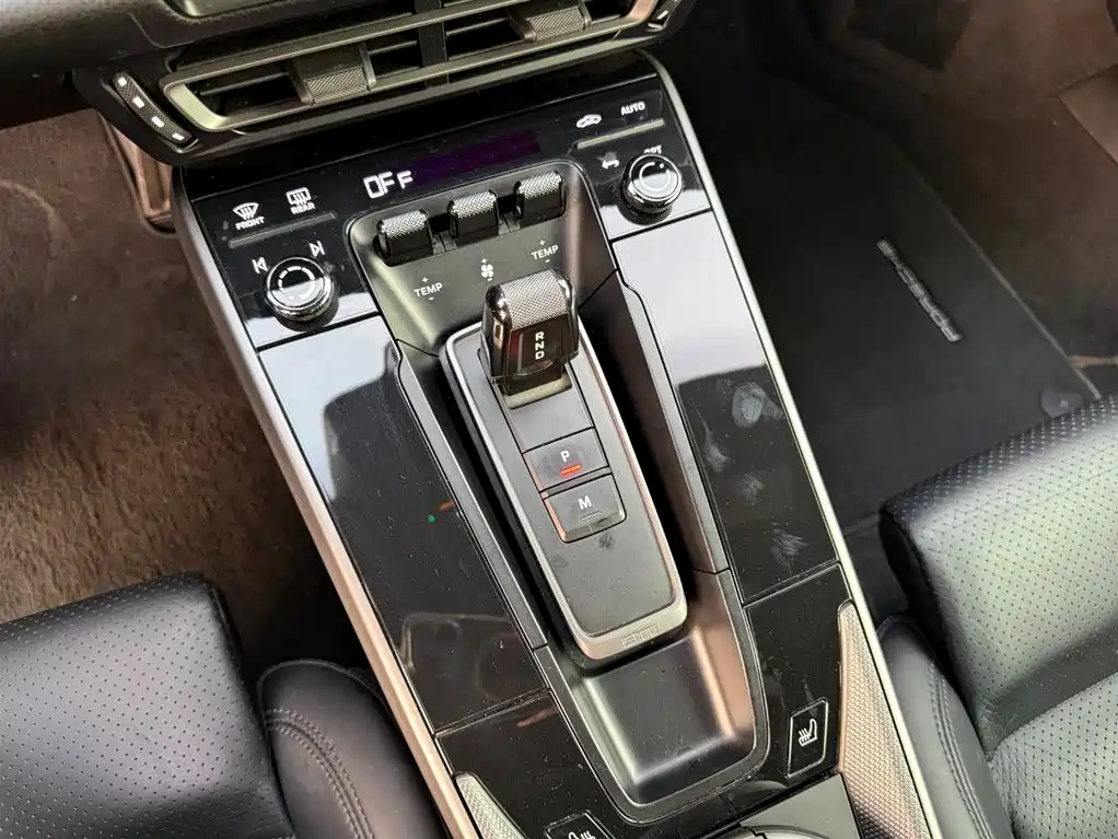 Porsche 911 2020 Carrera 4 3.0T фото 11