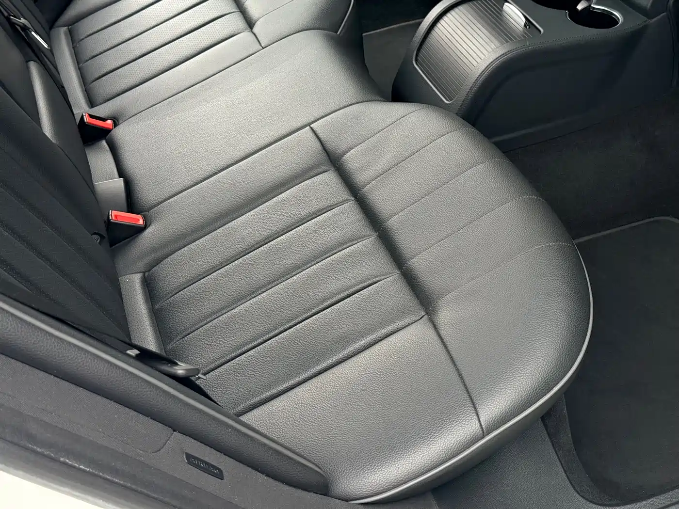 Mercedes-Benz E-Class 2015 E 260 L Sport фото 14