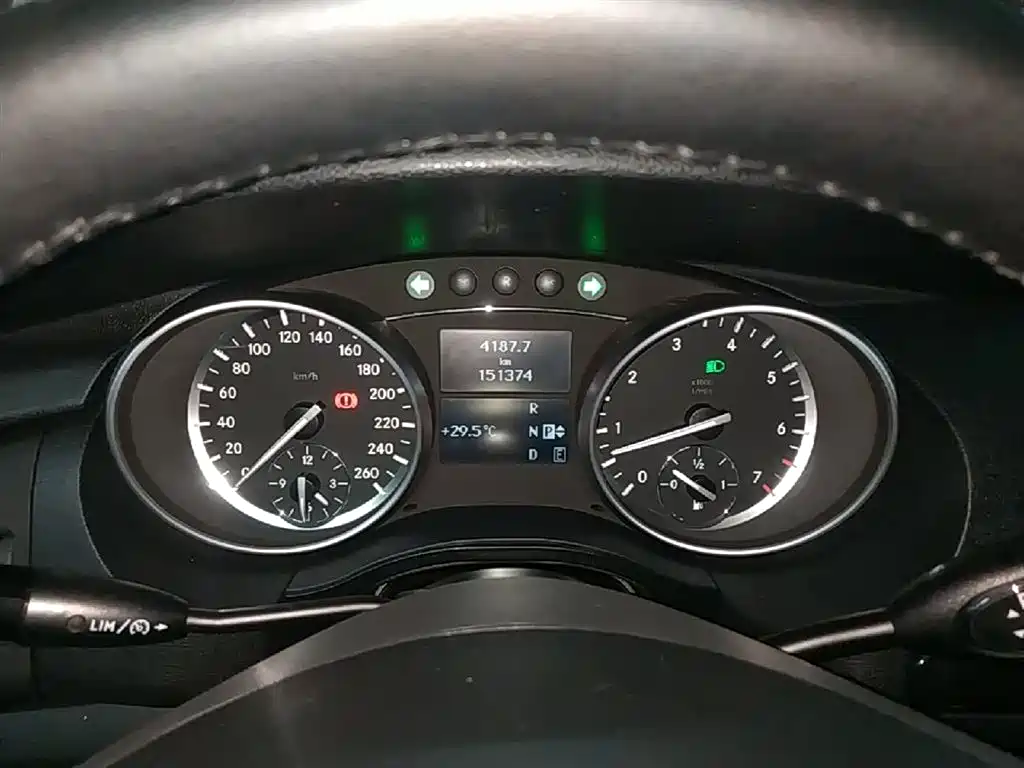Mercedes-Benz R-Class 2015 R 320 4MATIC Luxury фото 12