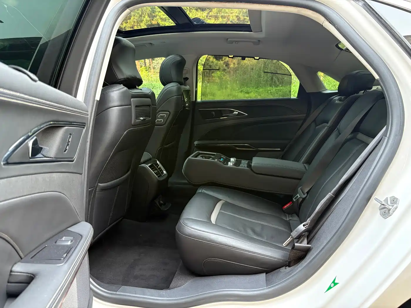 Ford Taurus 2017 EcoBoost 325 V6 Flagship фото 14