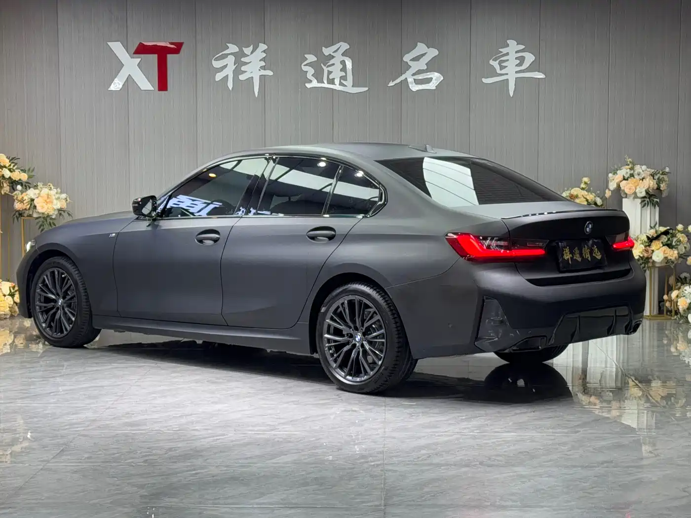 BMW 3 Series 2023 325i M Sport Black Night Package фото 18