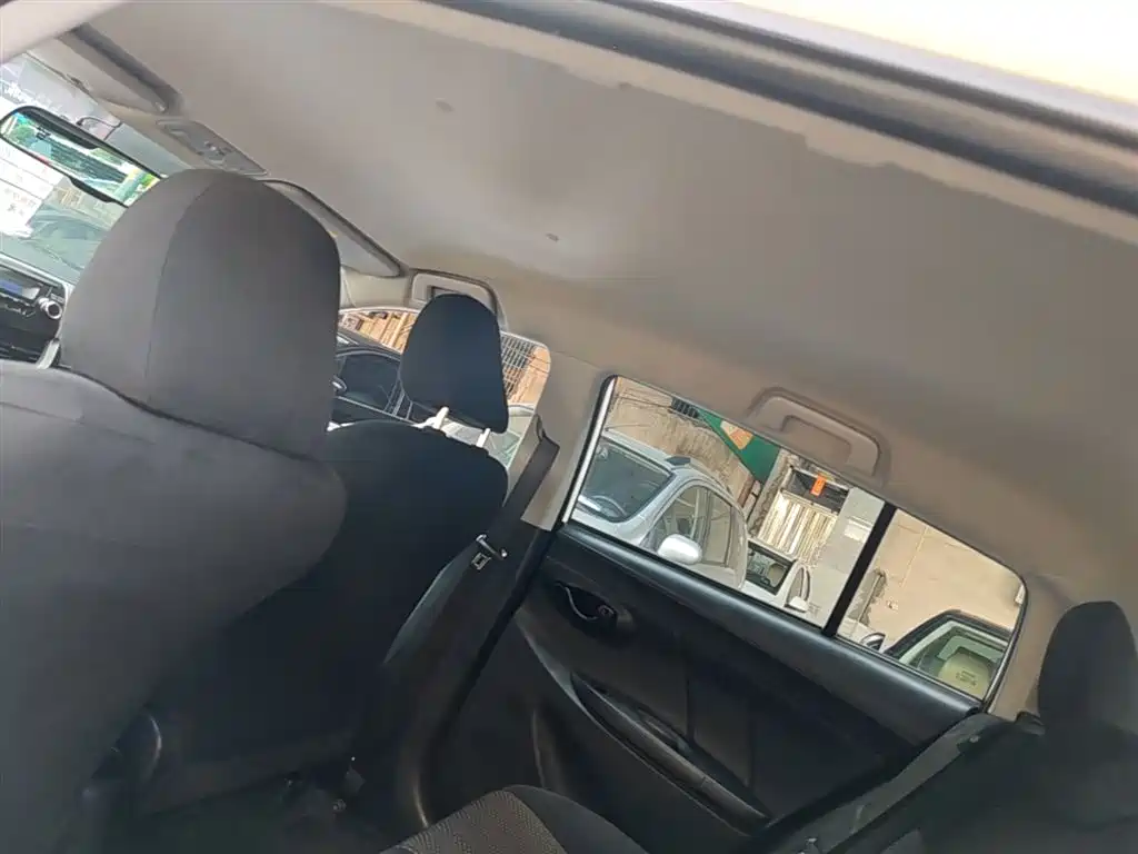 Toyota Vios FS 2017 1.5L CVT Fengchi Edition фото 18