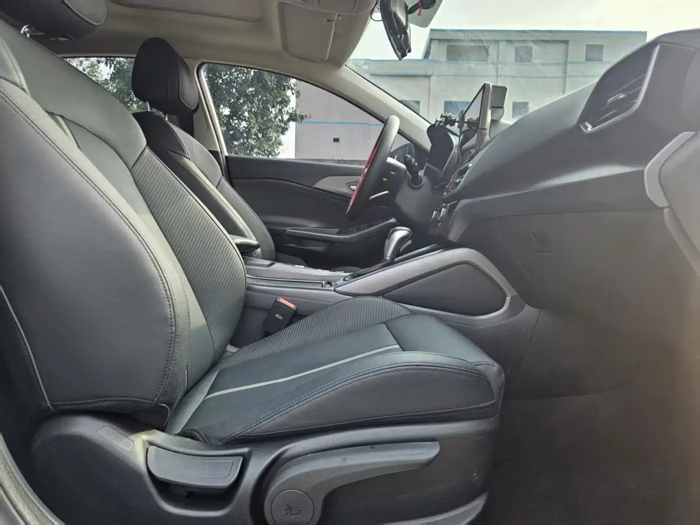 Hyundai Fista 2019 280TGDi Sport Edition China VI фото 13