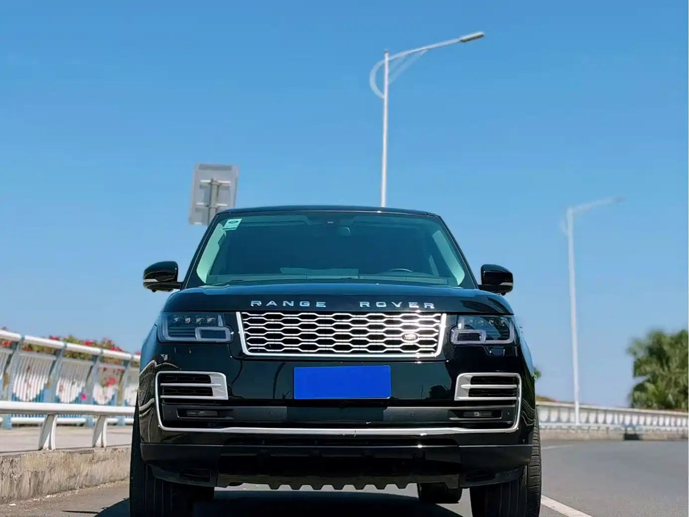 Фото 2 - Land Rover Range Rover