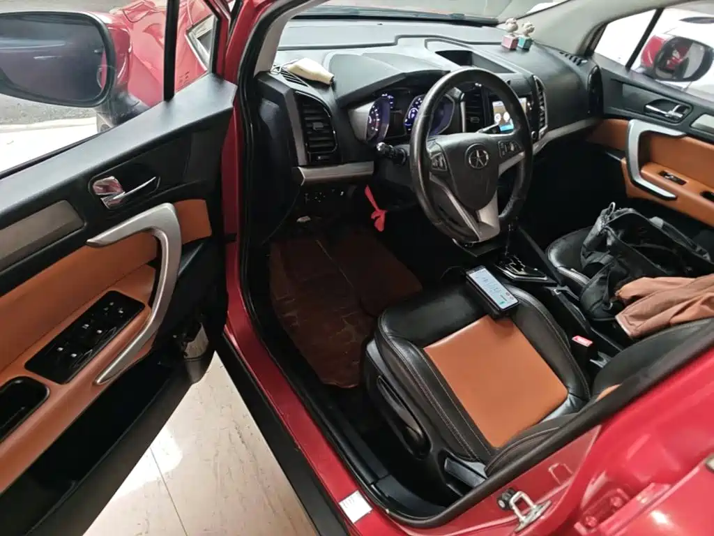 JAC Refine S3 2015 2014 1.5L CVT Luxury Smart