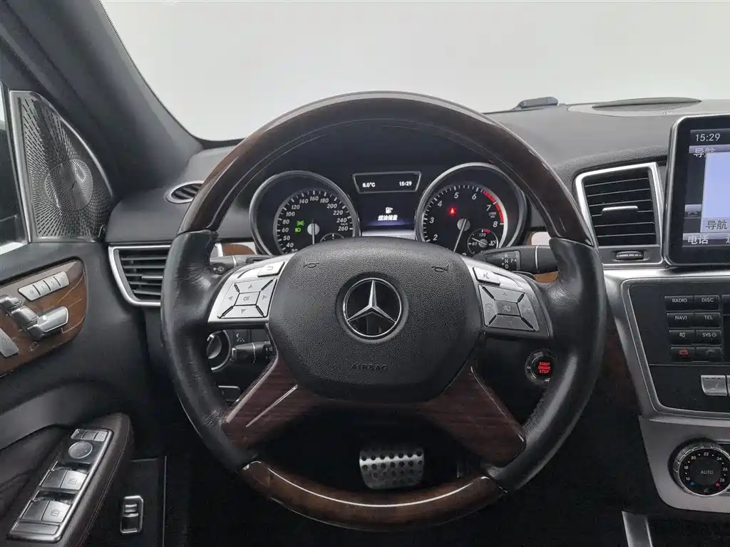 Mercedes-Benz M-Class 2014 ML 400 4MATIC Luxury фото 11