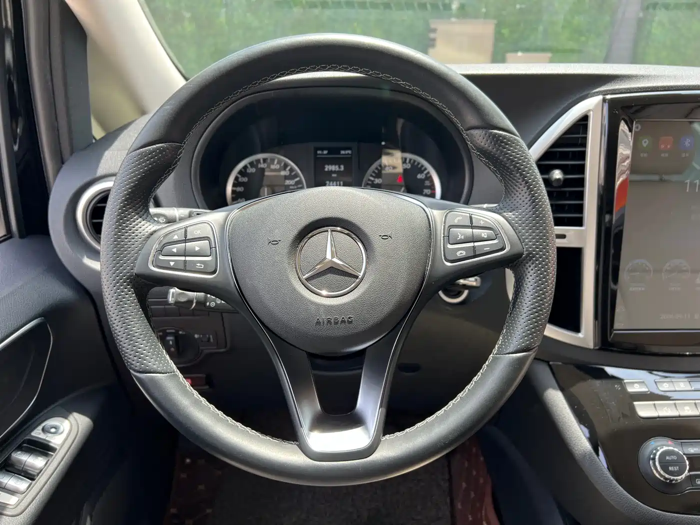 Mercedes-Benz Vito 2016 2.0T Business Edition фото 19