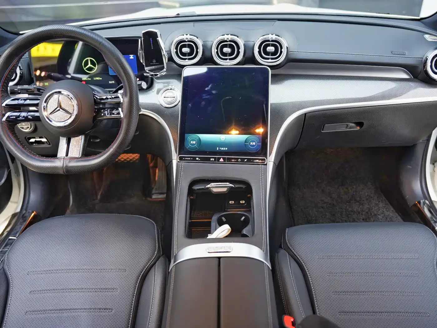 Mercedes-Benz C-Class 2025 C 260 L Sport Edition фото 5