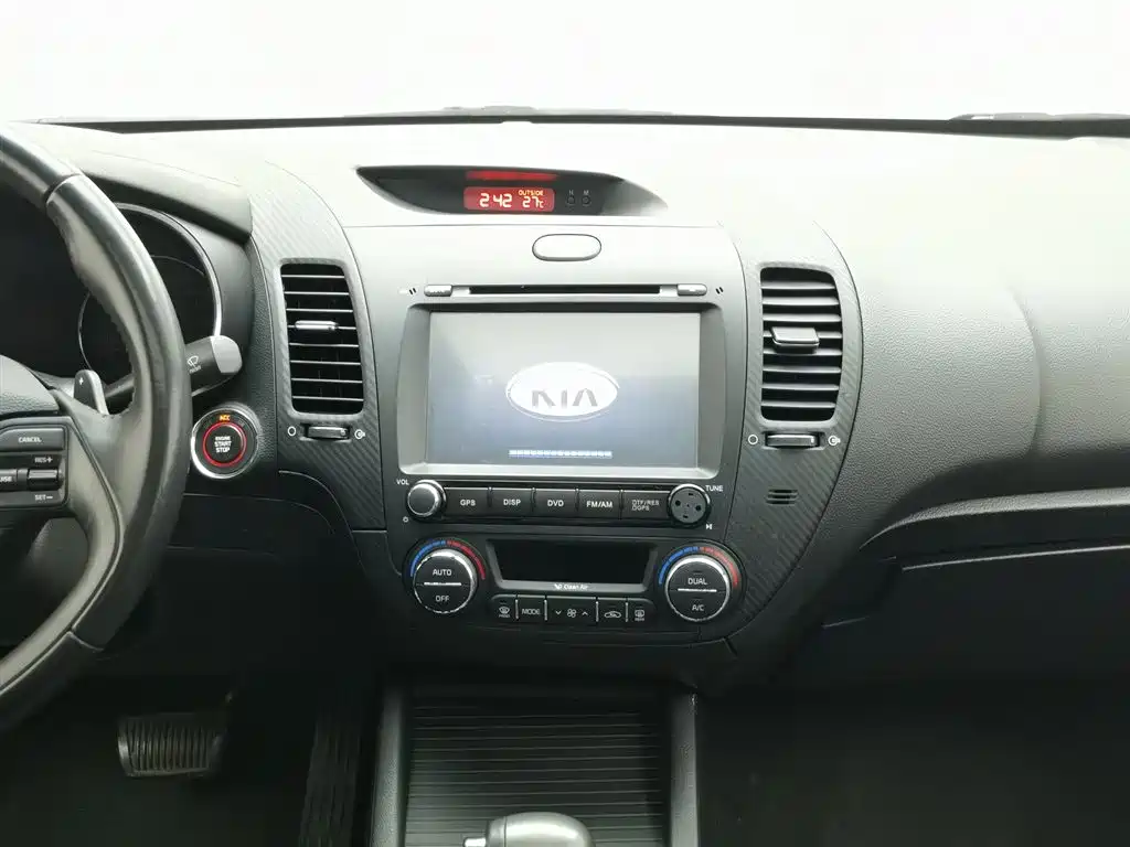 Kia K3 2013 1.6L Automatic Premium фото 12