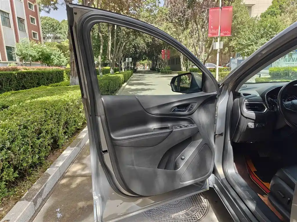 Chevrolet Equinox 2018 535T Automatic Control Edition фото 5