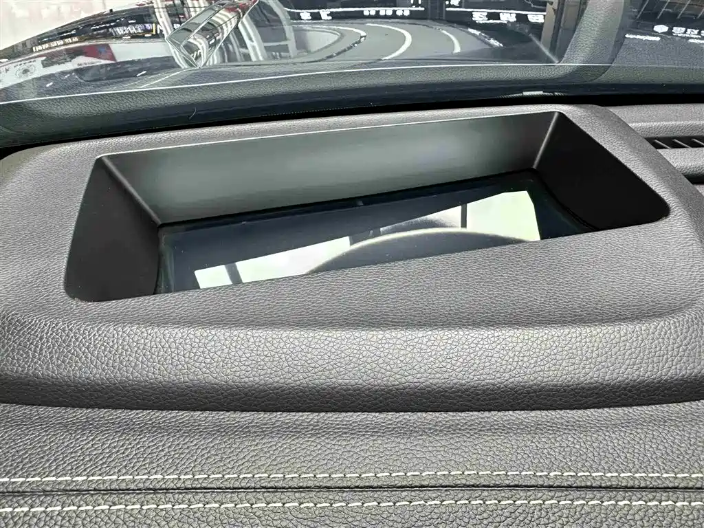 GAC Trumpchi Trumpchi GS8 2022 Pilot Series 2.0TGDI AWD Ultimate Edition (7-Seater) фото 16