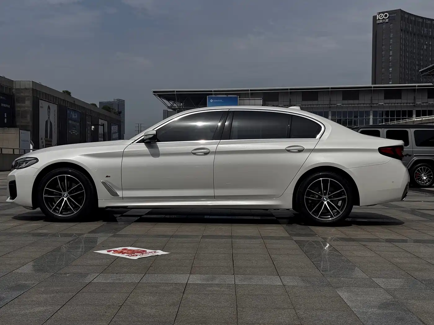 BMW 5 Series 2022 525Li Luxury Package фото 8