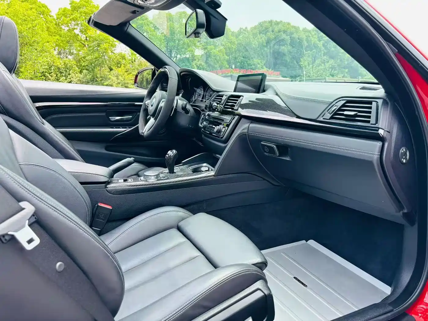 BMW M4 2015 2014 M4 Convertible Coupe
