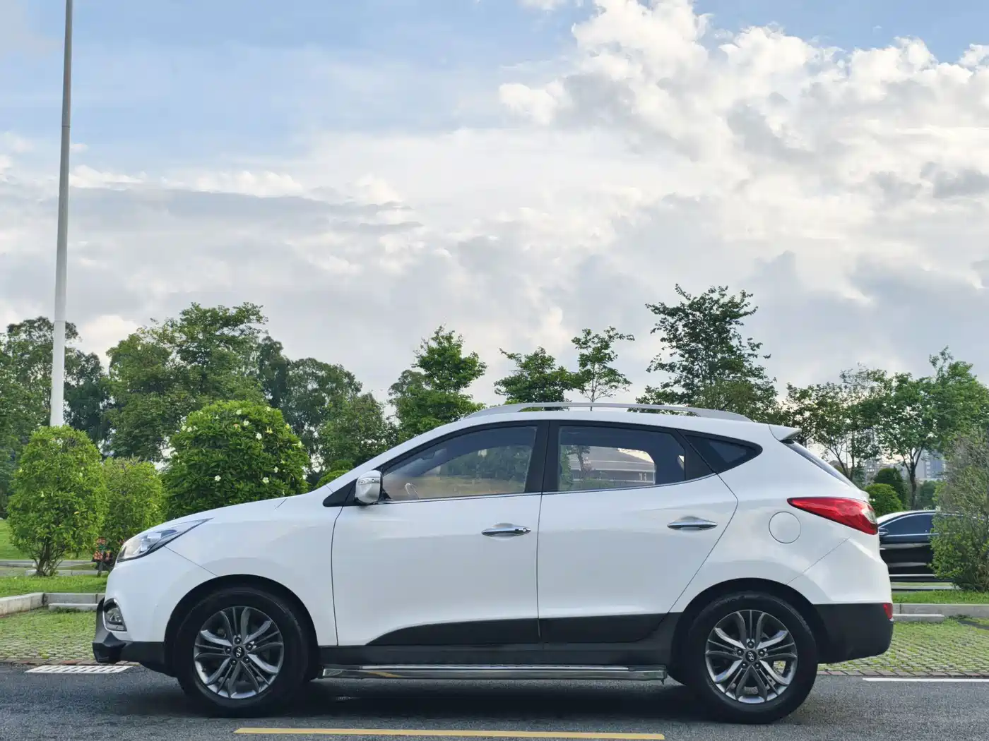 Hyundai Beijing Hyundai ix35 2015 2.0L Automatic 2WD Smart China V фото 5