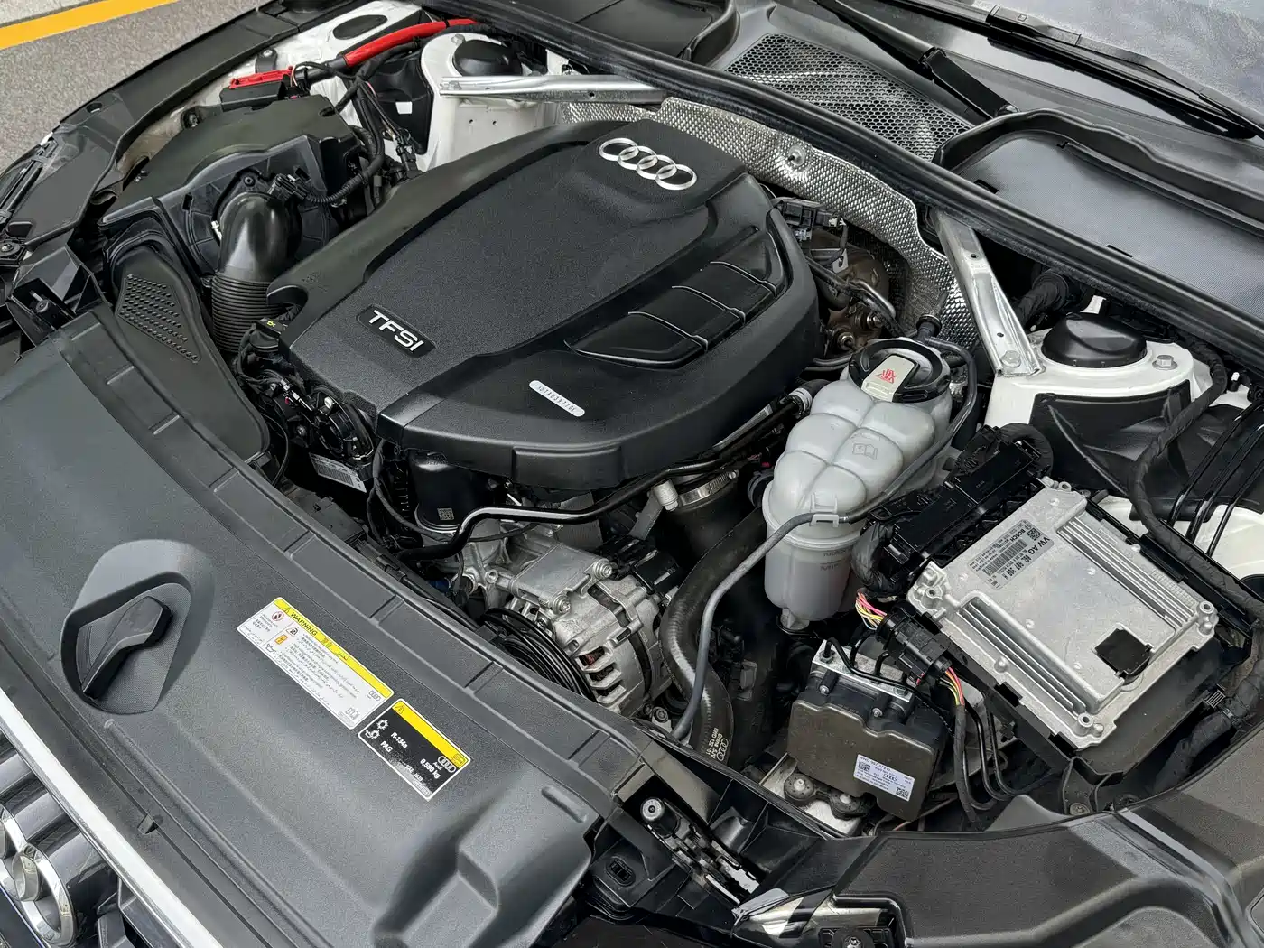 Audi A4L 2020 40 TFSI Fashion Dynamic Edition фото 18