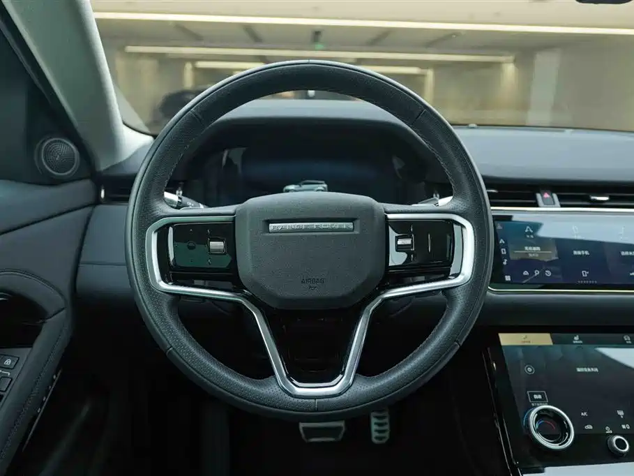 Land Rover Range Rover Evoque 2023 Range Rover Evoque L 249PS Luxury Edition фото 18