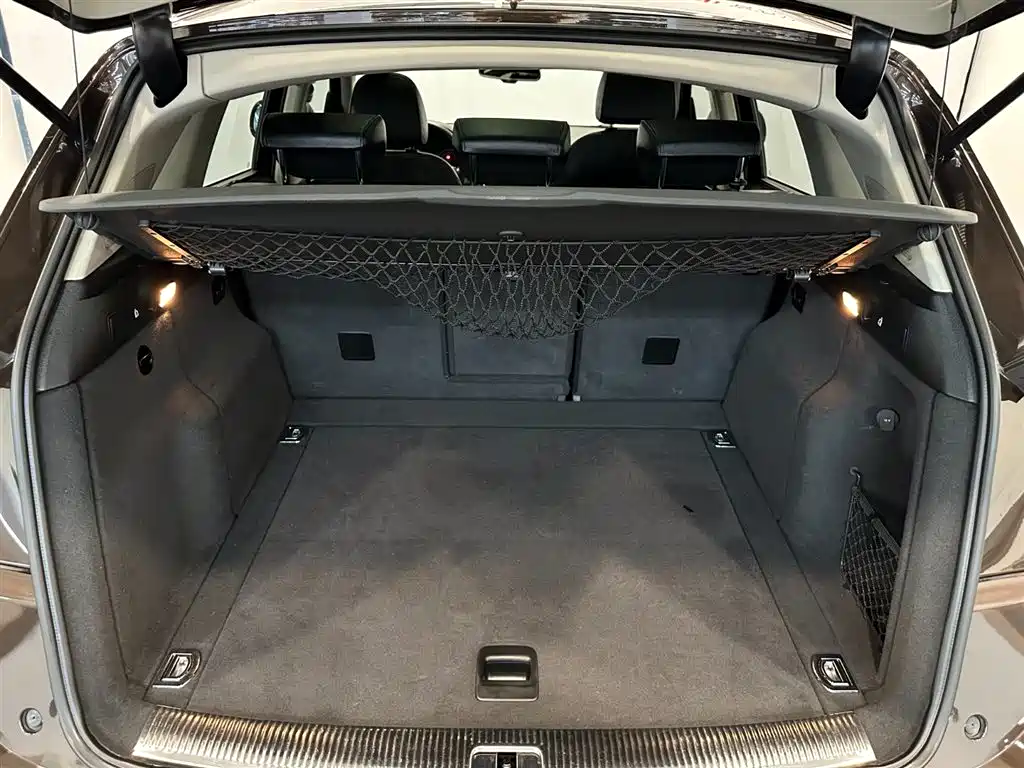 Audi Q5 (Import) 2012 2010 3.2FSI Off-road Edition