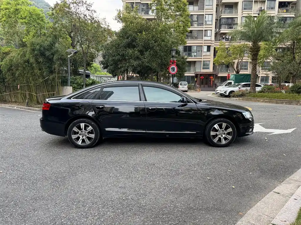 Audi A6L 2011 Model 2.8 FSI Comfort фото 7