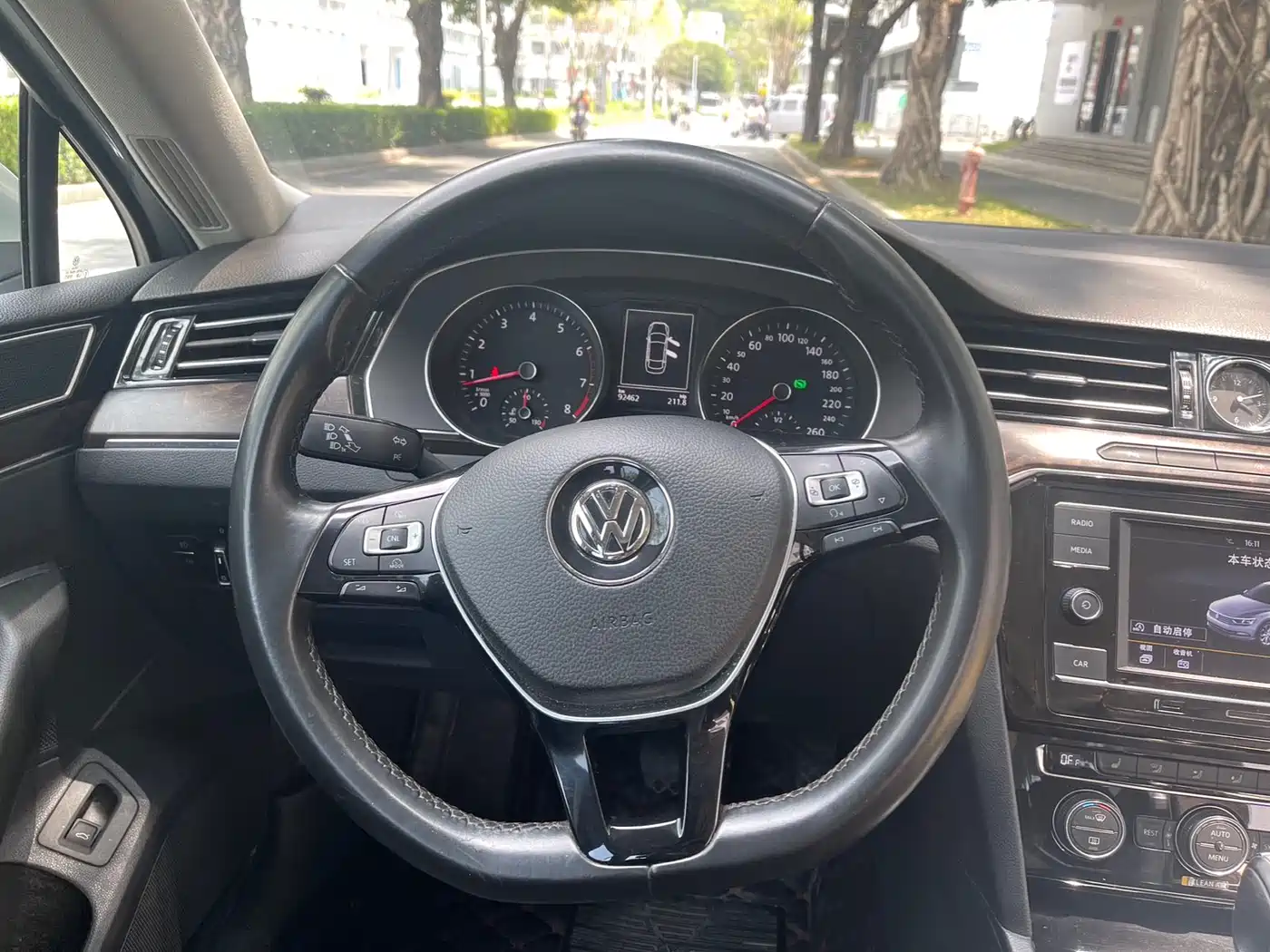 Volkswagen Magotan (Import) 2012 Wagon 2.0TSI Comfort фото 11