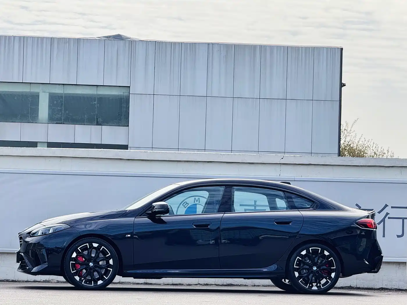 BMW M235L 2025 M235L фото 3