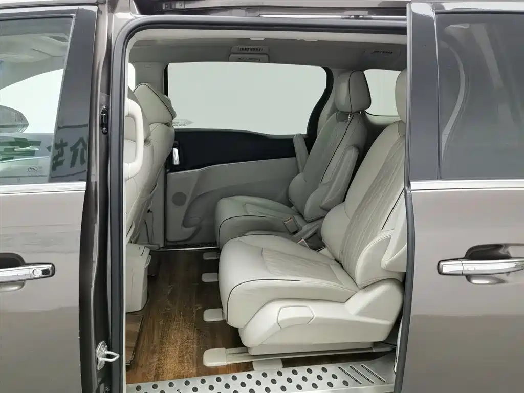Buick GL8 2022 Land Business Class 652T Luxury фото 15