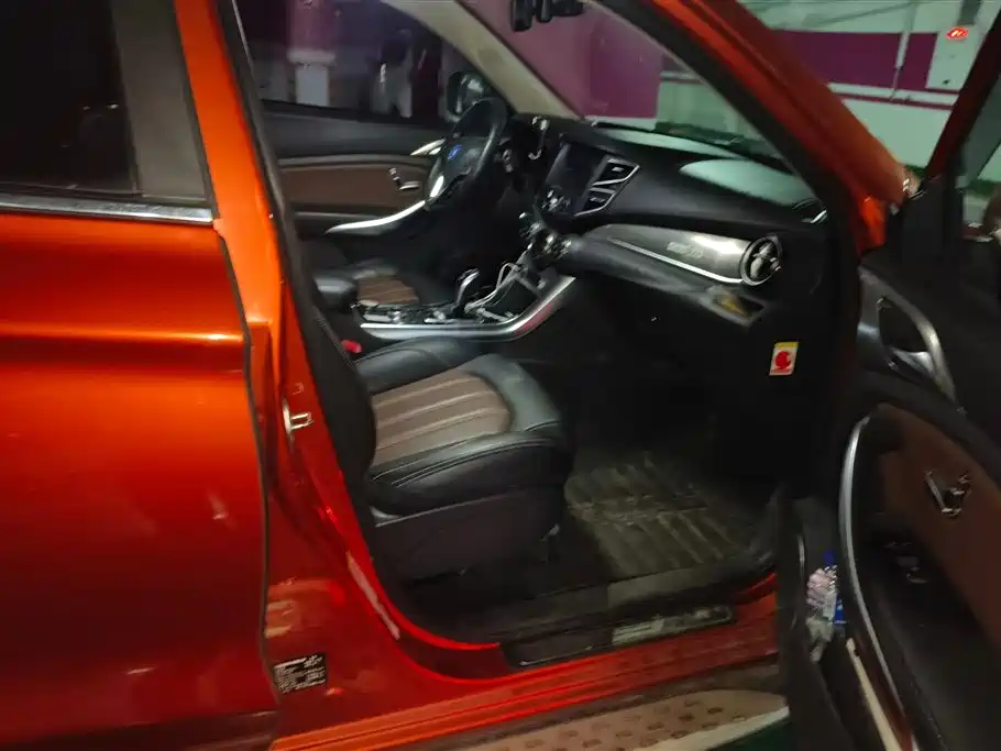 BYD Song New Energy 2017 Song DM 1.5TID Full-time 4WD Premium фото 8