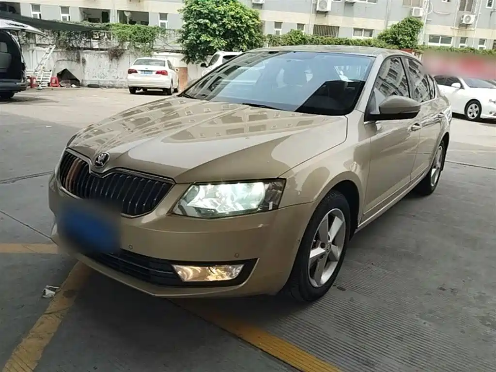 Škoda Octavia 2015 1.6L Automatic逸杰版