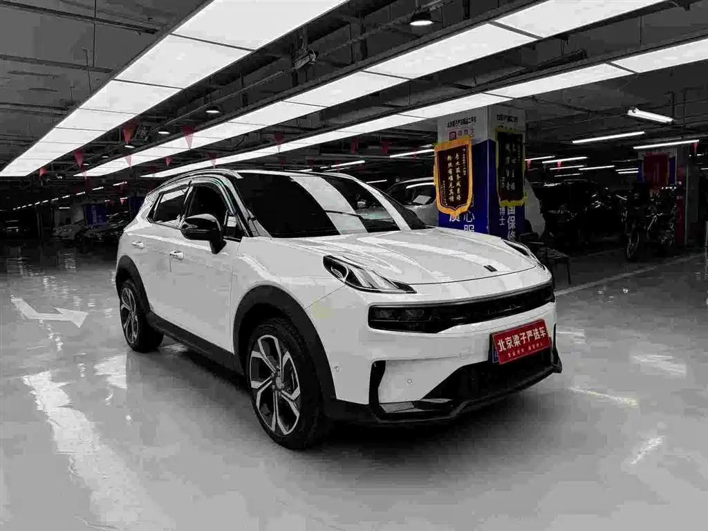 Lynk & Co 06 2023 Remix 1.5T Power Halo фото 2