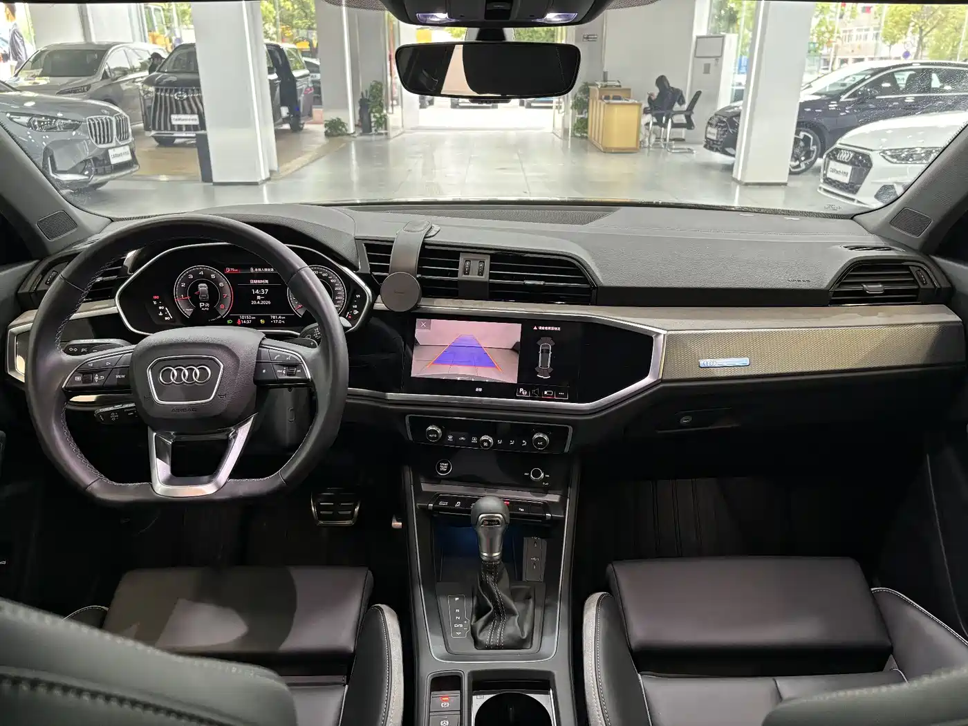 Audi Q3 2024 40 TFSI Fashion Sport фото 21