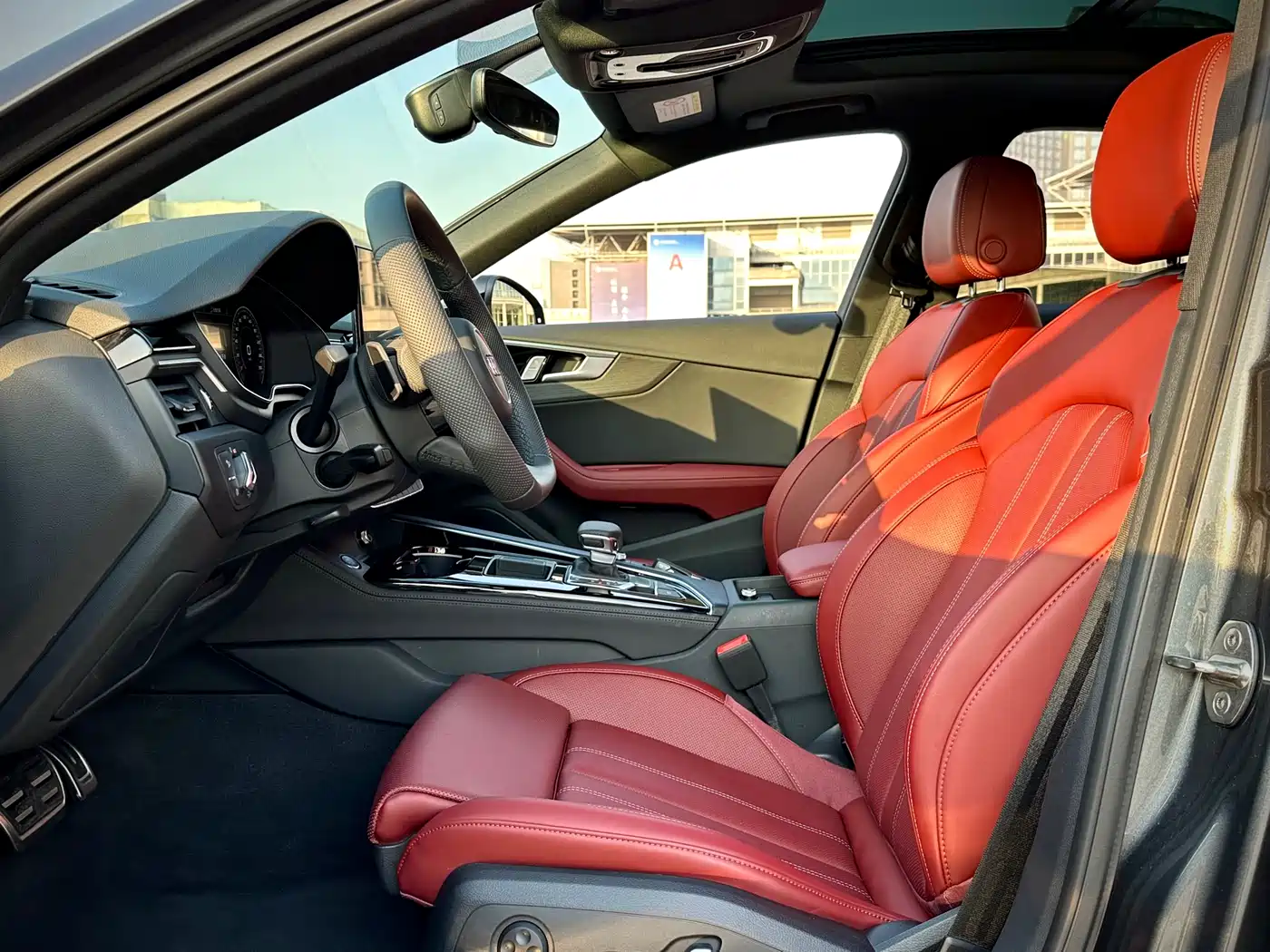 Audi A4L 2024 40 TFSI Luxury Dynamic фото 9