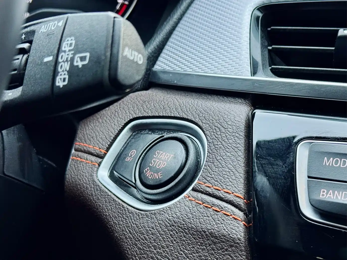 Фото 22 - BMW X2