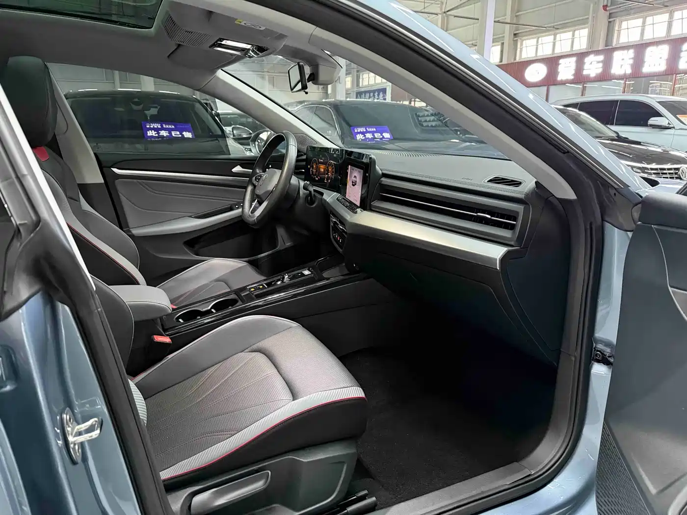 Volkswagen Lamando 2023 Lamando L 280TSI DSG Glamour Edition фото 16