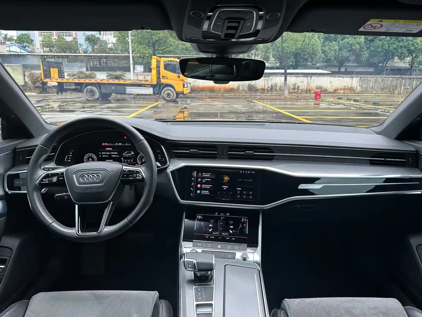 Audi A6L 2021 40 TFSI Luxury Sport фото 8