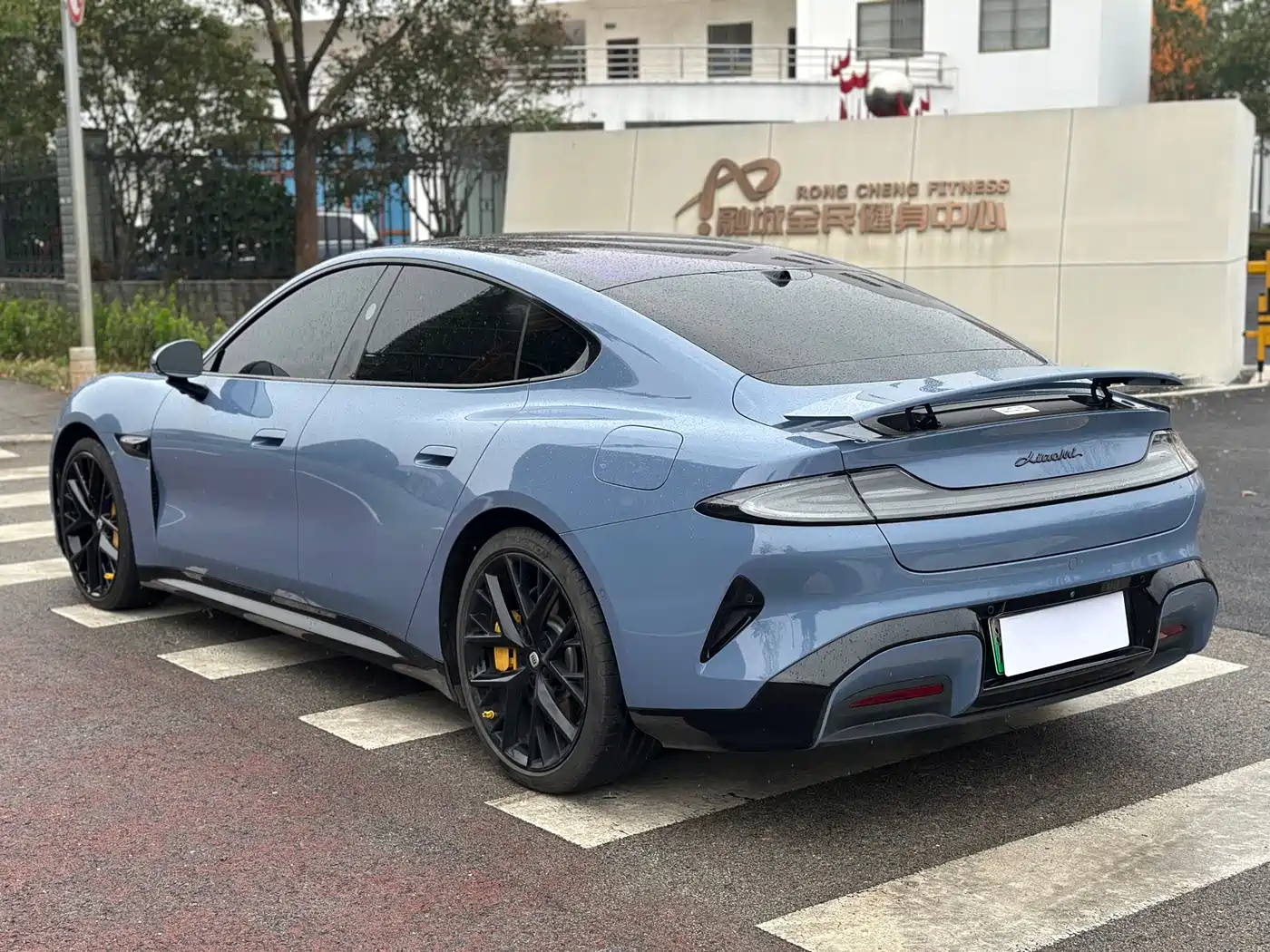 XIAOMI CAR XIAOMI SU7