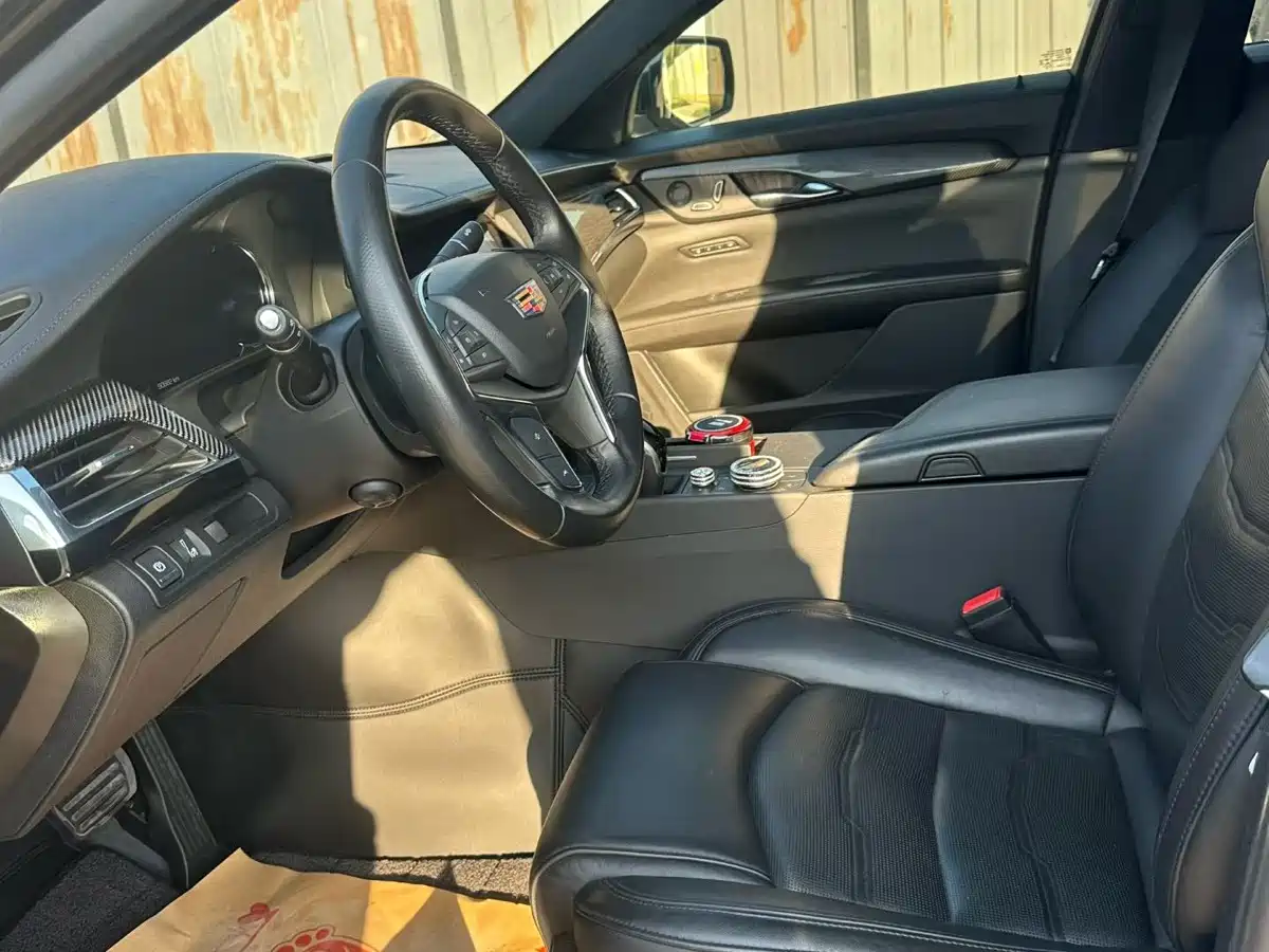 Фото 5 - Cadillac CT6