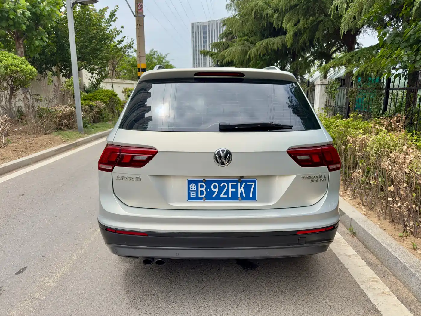 Volkswagen Tiguan L 2017 330TSI Automatic 2WD Trend Edition фото 5