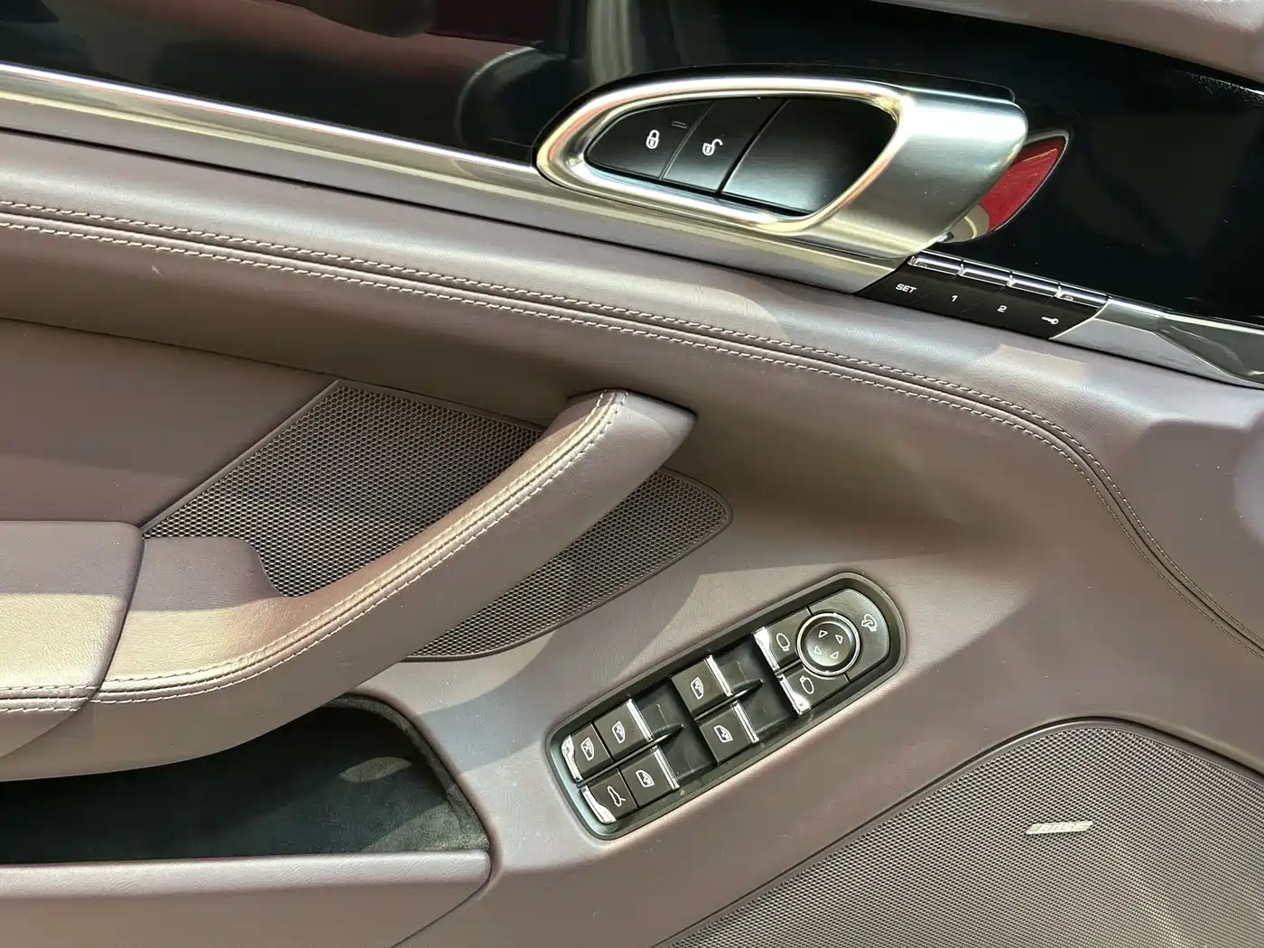 Porsche Panamera 2014 Panamera Executive 3.0T фото 11