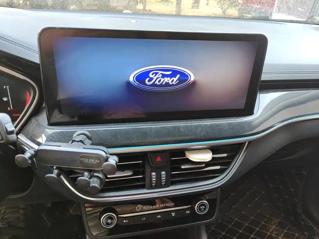 Photo 14 - Ford Focus